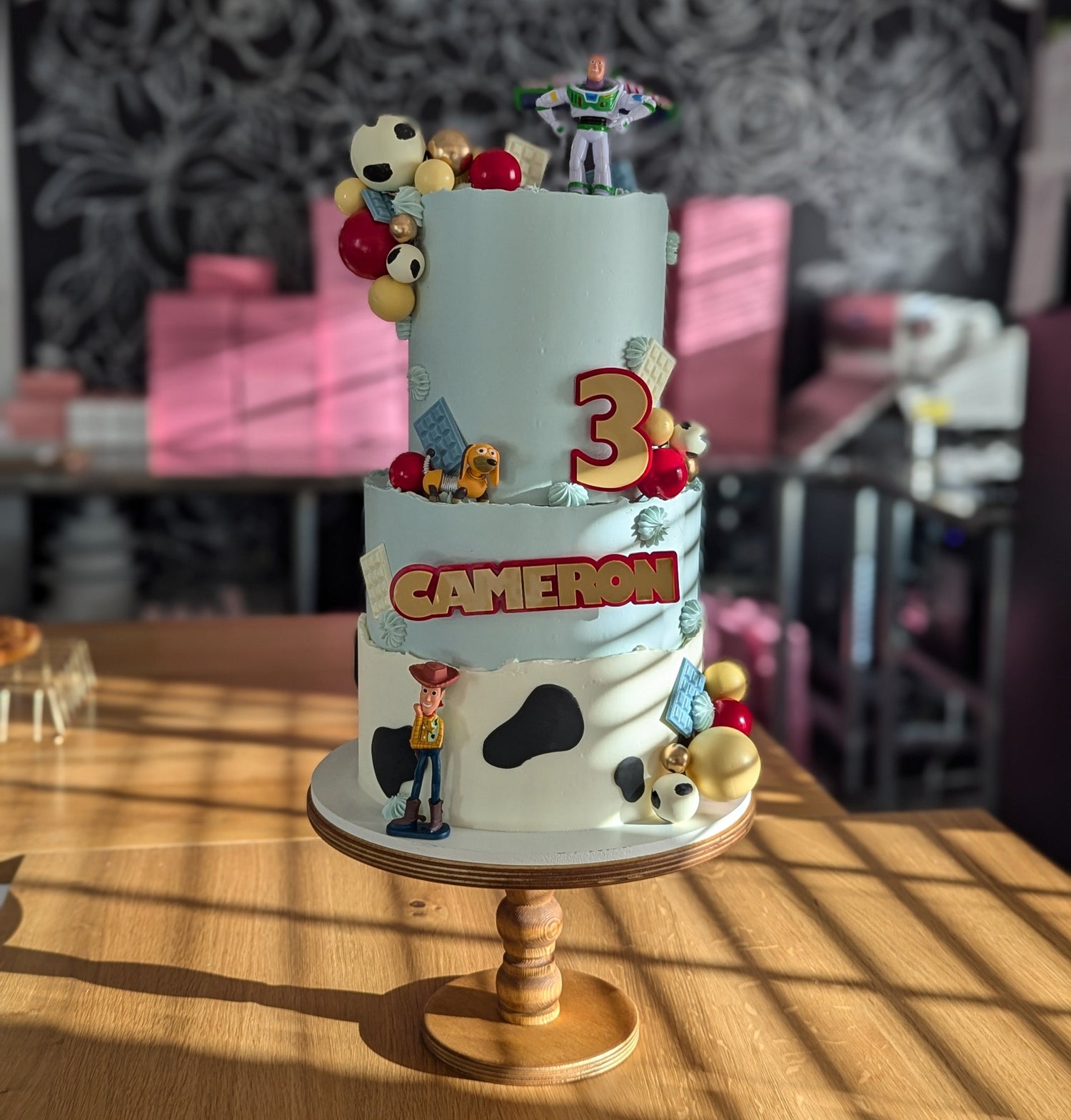 toy story custom cake design