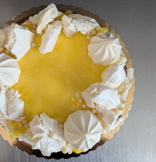 Vanilla Bean Pavlova Cake